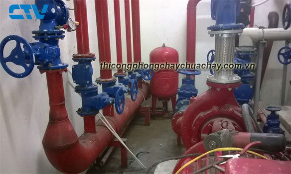 Nên dùng máy bơm phòng cháy chữa cháy của thương hiệu nào?
