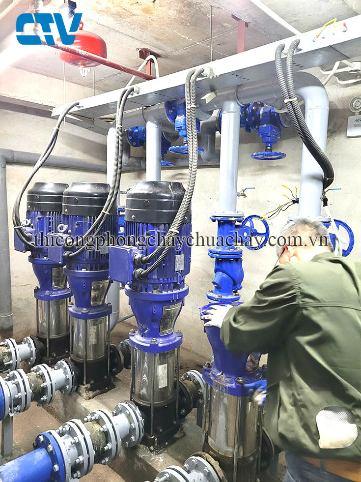 Sửa chữa thay phớt máy bơm trục đứng KSB uy tín, chất lượng