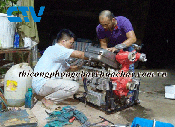 Dịch vụ kiểm tra, sửa chữa máy bơm xăng Tohatsu